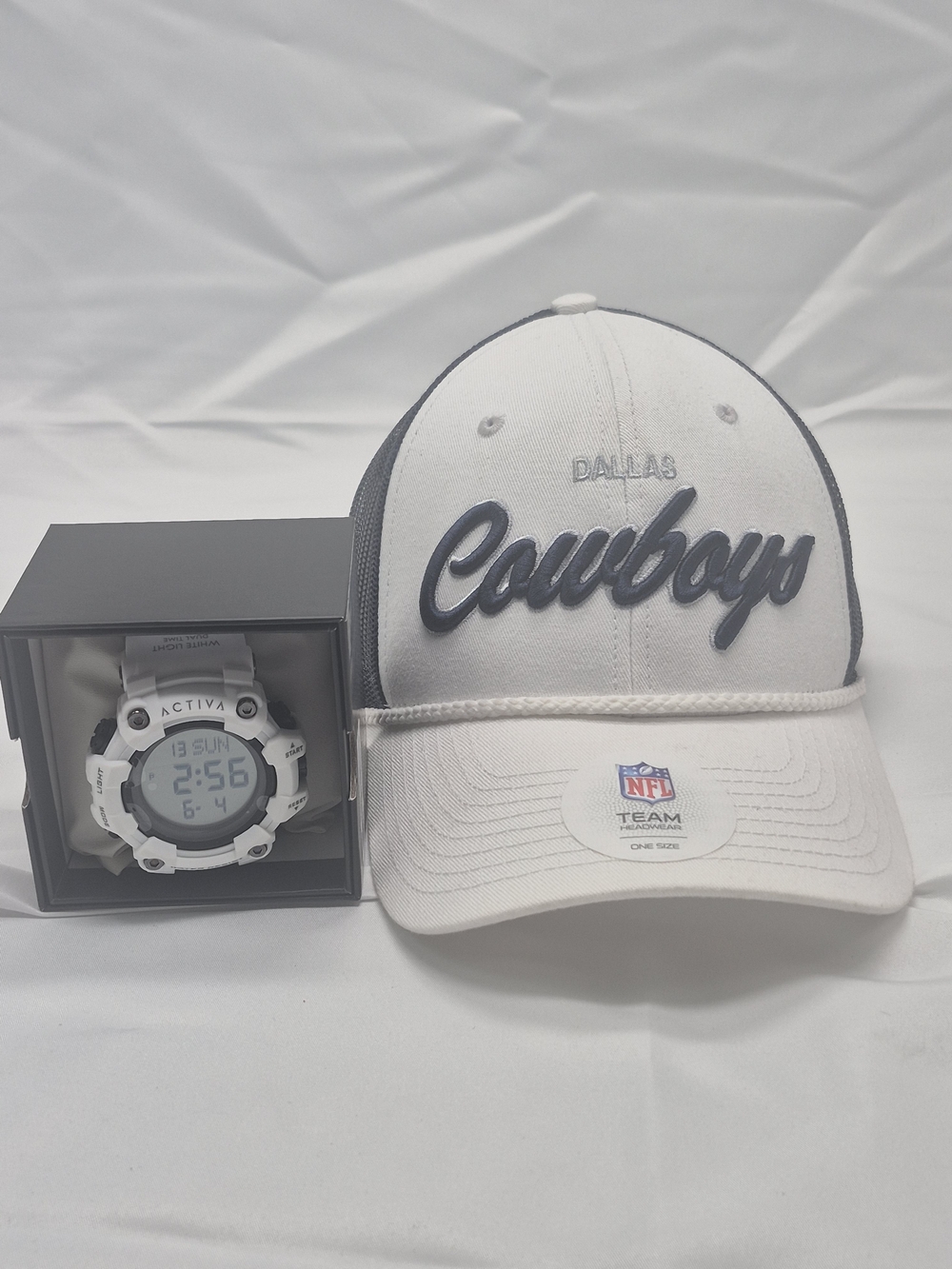 Mens Invicta Watch &dallas Cowboys Hat